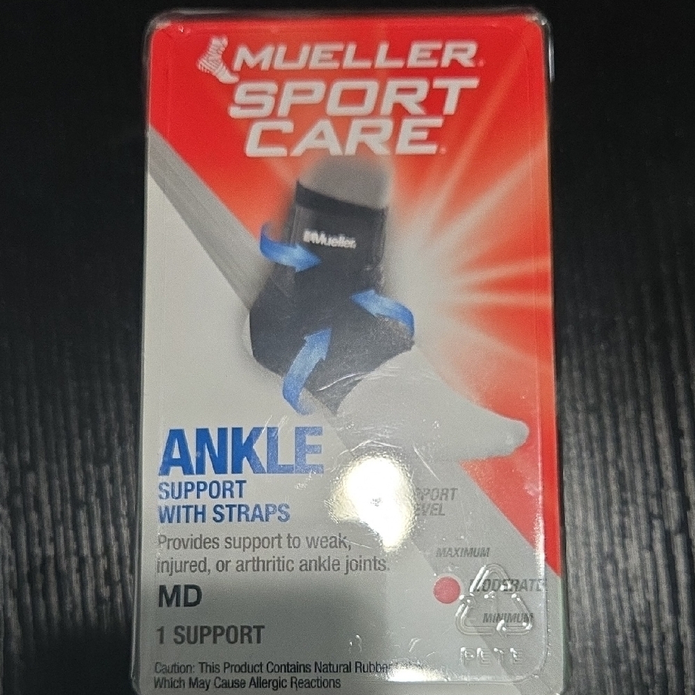 Mueller Sport Care Ankle Support with Straps - Black & Blue